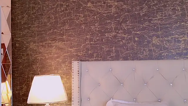 Snapshot of IrinaVelvet chatting on 4, 11, 2025 IrinaVelvet online show from 4, 11, 2025