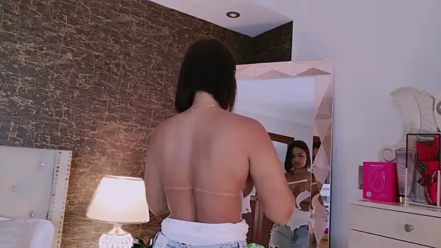 Snapshot of IrinaVelvet chatting on 6, 11, 2025 IrinaVelvet online show from 6, 11, 2025