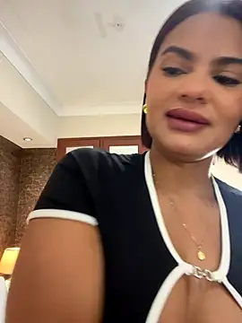 Snapshot of IrinaVelvet chatting on 8, 11, 2025 IrinaVelvet online show from 8, 11, 2025