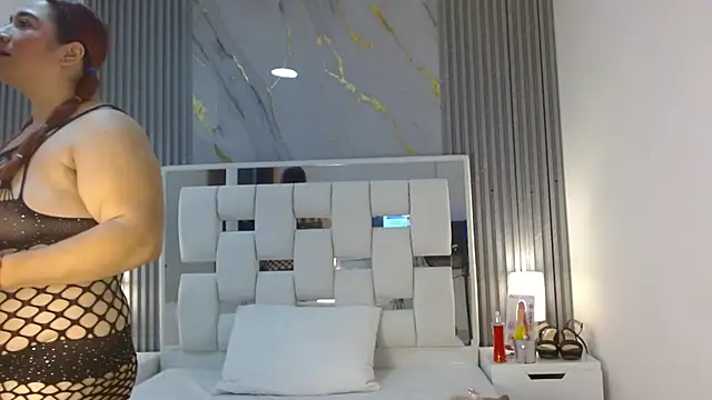 VanessaHard as online show from 26, 9, 2025