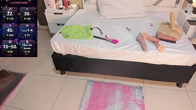 VanessaHard as online show from 22, 11, 2025