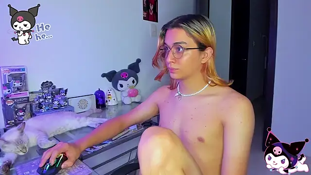 KeitaMoon online show from 18, 10, 2025