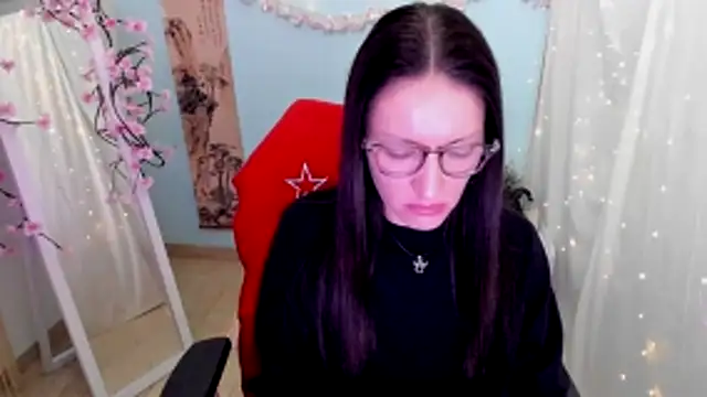 Aurora Loveu online show from 5, 4, 2026