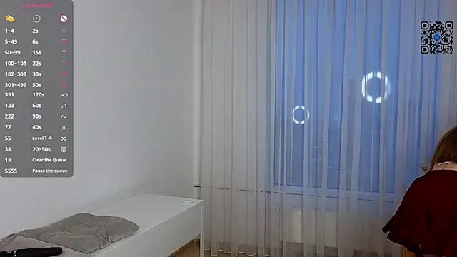 IsobelCashin online show from 2, 11, 2025