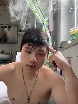 Snapshot of Kingpowerlittel chatting on 12, 9, 2025 Kingpowerlittel online show from 12, 9, 2025