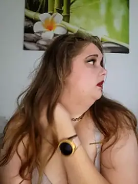 LioEstxh online show from 6, 11, 2025