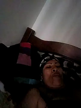 Morenaza6420 online show from 5, 10, 2025