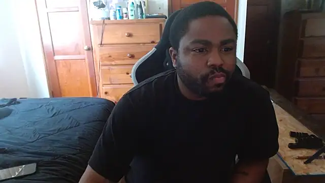 Snapshot of Breadwinnah chatting on 11, 5, 2026 Breadwinnah online show from 11, 5, 2026