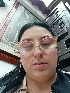 megan fox5 online show from 2, 12, 2025