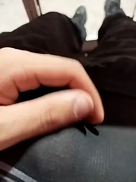 Snapshot of nikek13467ghj chatting on 30, 10, 2025 nikek13467ghj online show from 30, 10, 2025