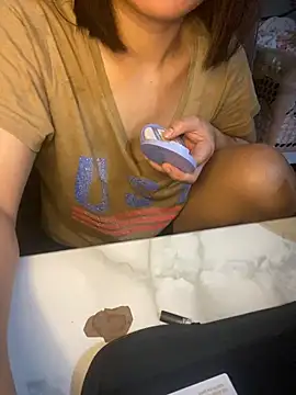 QuinRheana online show from 20, 11, 2025