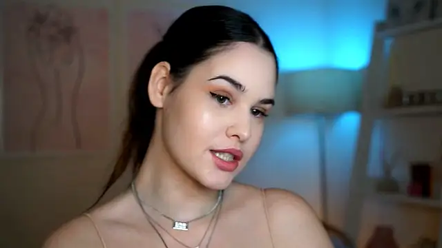 BustyGff online show from 15, 10, 2025