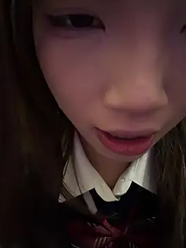 Yiyi-707 online show from 4, 12, 2025