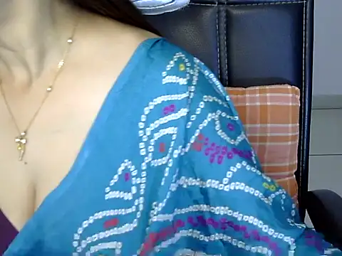 Snapshot of Rumi_cute chatting on 9, 11, 2025 Rumi cute online show from 9, 11, 2025