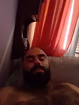 Snapshot of body02081 chatting on 18, 6, 2026 body02081 online show from 18, 6, 2026
