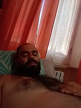 Snapshot of body02081 chatting on 8, 7, 2026 body02081 online show from 8, 7, 2026