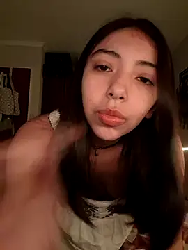 Snapshot of missapril0101 chatting on 8, 6, 2026 missapril0101 online show from 8, 6, 2026