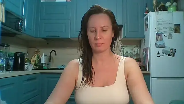 ALICAINWONDERLAND online show from 31, 3, 2026