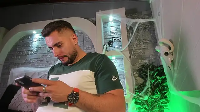 dominic de luca online show from 21, 10, 2025