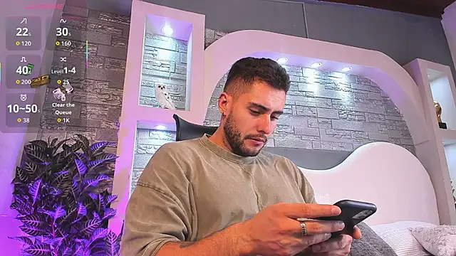 dominic de luca online show from 2, 12, 2025