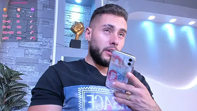 dominic de luca online show from 4, 4, 2026