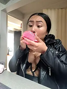 Venus Rivers online show from 12, 11, 2025