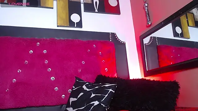 Snapshot of Engeelll chatting on 25, 10, 2025 Engeelll online show from 25, 10, 2025