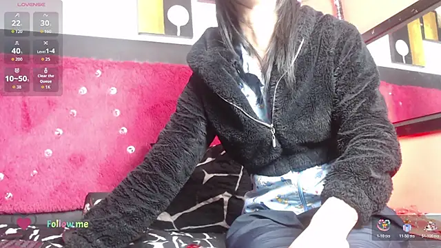 Snapshot of Engeelll chatting on 6, 11, 2025 Engeelll online show from 6, 11, 2025