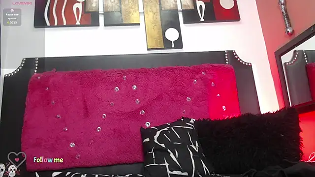 Snapshot of Engeelll chatting on 8, 11, 2025 Engeelll online show from 8, 11, 2025