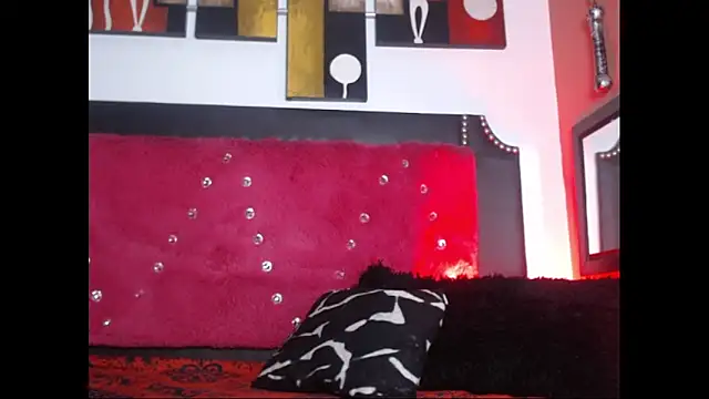 Snapshot of Engeelll chatting on 26, 11, 2025 Engeelll online show from 26, 11, 2025