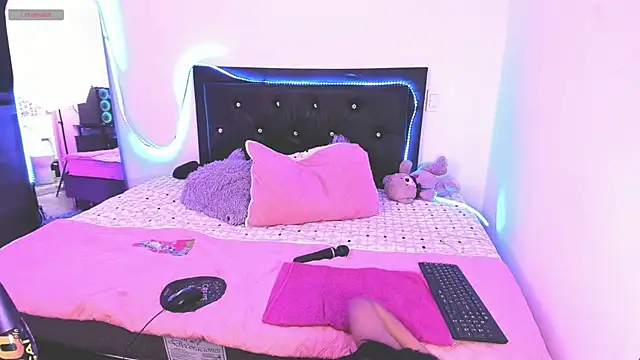 samiacooper25 online show from 19, 11, 2025