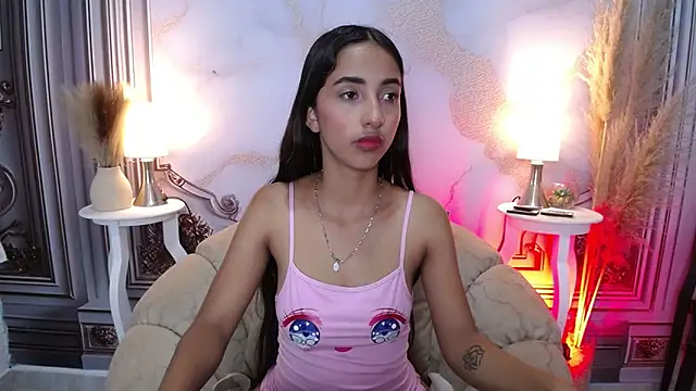 Snapshot of MilkyLally chatting on 14, 11, 2025 MilkyLally online show from 14, 11, 2025