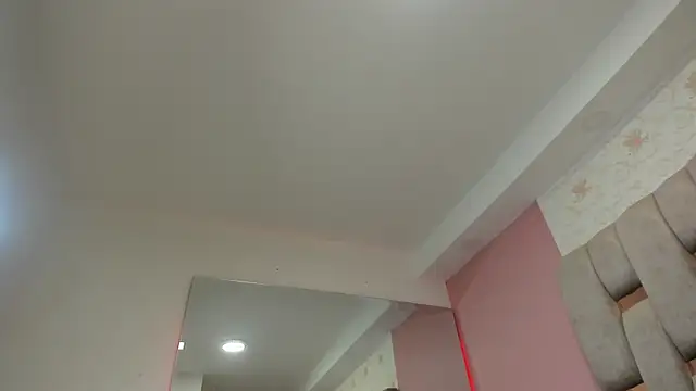 Snapshot of cloe_spencerr chatting on 31, 10, 2025 cloe spencerr online show from 31, 10, 2025