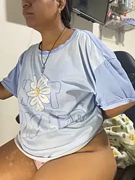 Snapshot of AfricaMart chatting on 10, 10, 2025 AfricaMart online show from 10, 10, 2025