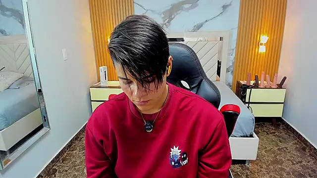 KAROLLJONES1 online show from 9, 3, 2026