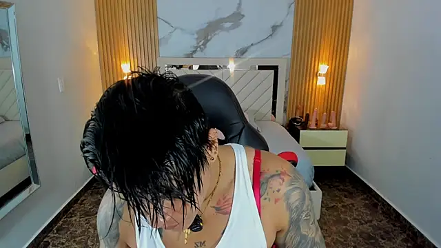 Snapshot of KAROLLJONES1 chatting on 8, 7, 2026 KAROLLJONES1 online show from 8, 7, 2026