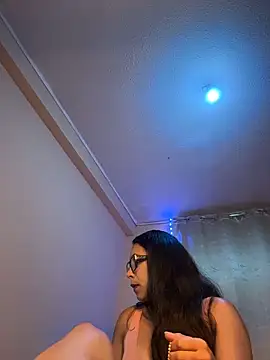 princesaliay online show from 7, 3, 2026