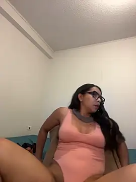 princesaliay online show from 4, 4, 2026