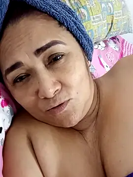 linda luna29 online show from 4, 12, 2025