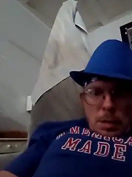 Pussyismyfavoritetaste online show from 30, 10, 2025