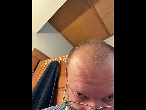 Pussyismyfavoritetaste online show from 11, 1, 2026