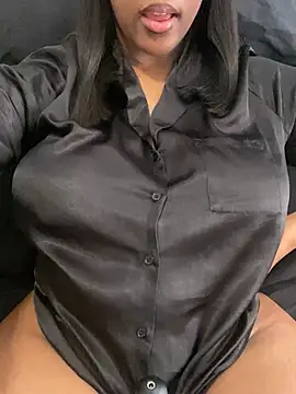Snapshot of Sipsdoll chatting on 9, 6, 2026 Sipsdoll online show from 9, 6, 2026