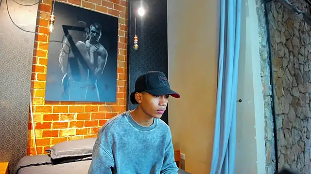 Snapshot of AlanCutee chatting on 5, 11, 2025 AlanCutee online show from 5, 11, 2025