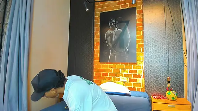 Snapshot of AlanCutee chatting on 9, 11, 2025 AlanCutee online show from 9, 11, 2025