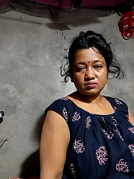 Snapshot of Cute-Swewty chatting on 11, 9, 2025 Cute-Swewty online show from 11, 9, 2025