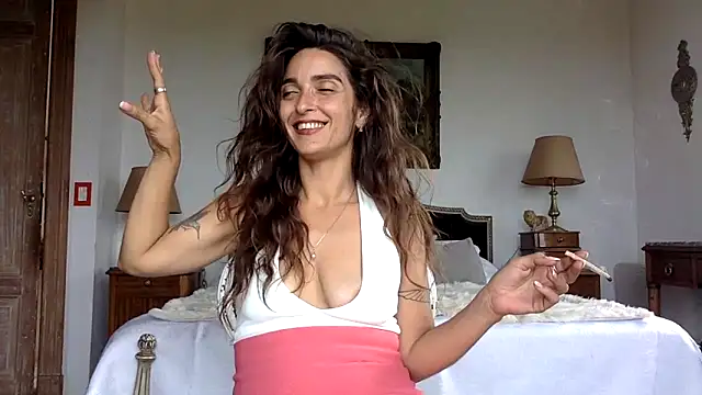 venuslibre online show from 1, 11, 2025