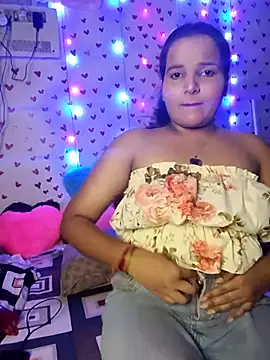 Snapshot of QueerSofty chatting on 17, 9, 2025 QueerSofty online show from 17, 9, 2025