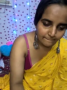 Snapshot of QueerSofty chatting on 15, 10, 2025 QueerSofty online show from 15, 10, 2025