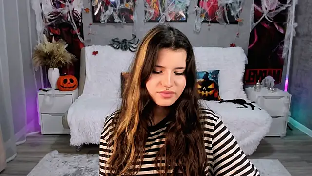 AnoraDark online show from 7, 11, 2025