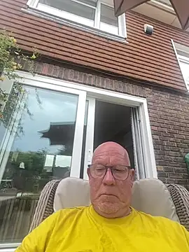 Snapshot of philefc chatting on 27, 6, 2026 philefc online show from 27, 6, 2026